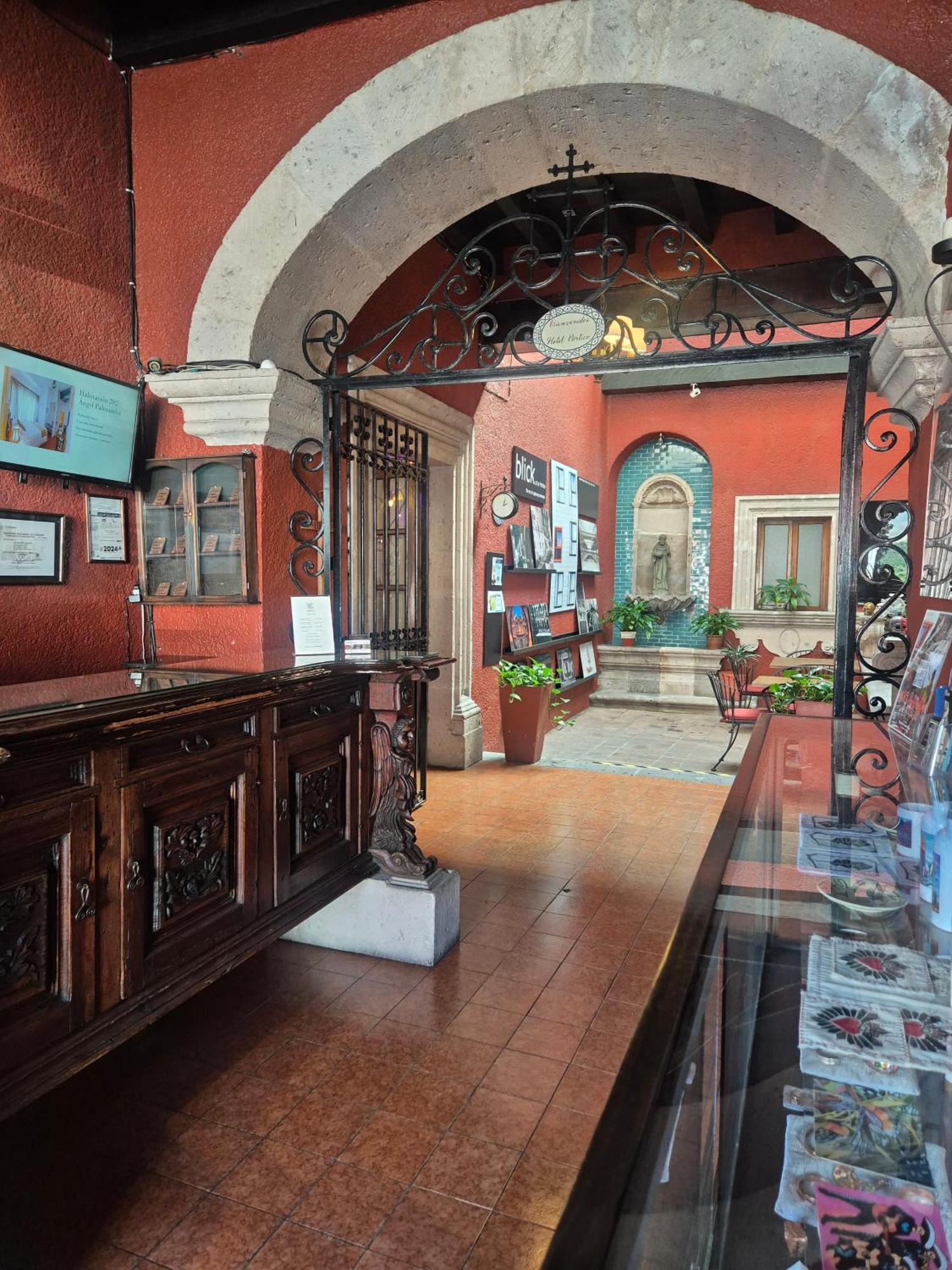 Portico Hotel & Galeria Morelia Exteriör bild